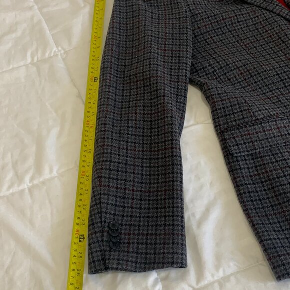 Tommy Hilfiger Checked Sports Jacket - Picture 11 of 12